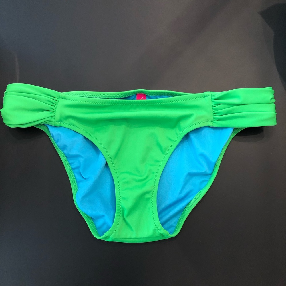 NWOT Victoria’s Secret Knockout